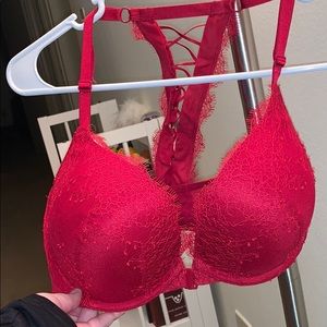 Very sexy Push up will do bundle deals!!!